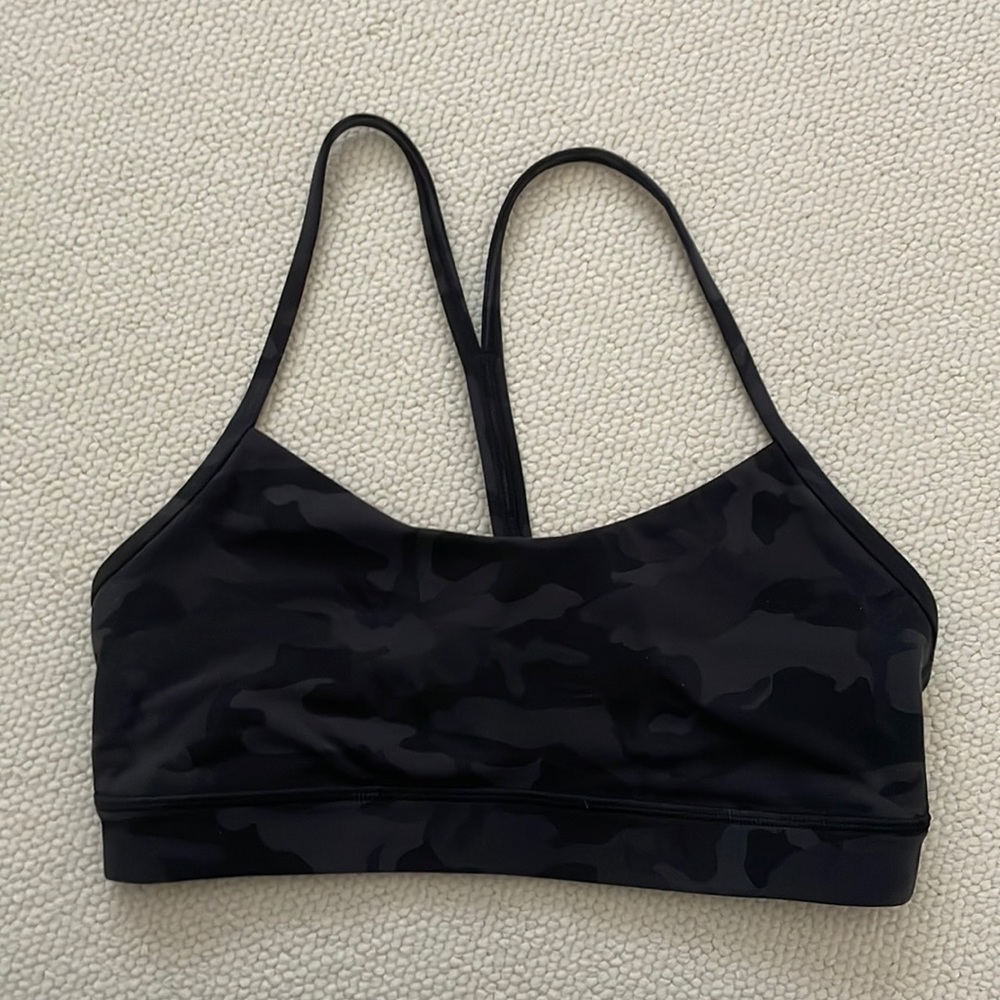 Lululemon Flow Y Nulu Bra